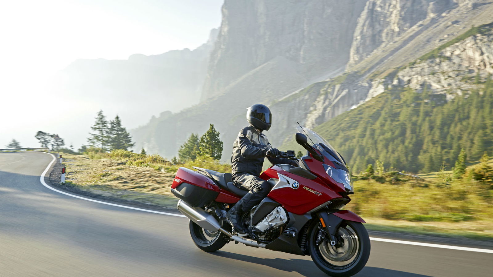 First ride: BMW K1600GT review